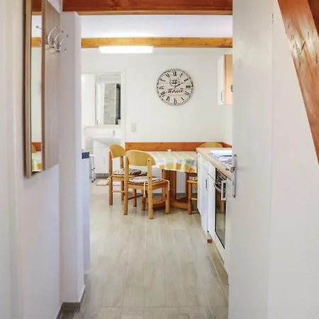 2 Bedroom Awesome In